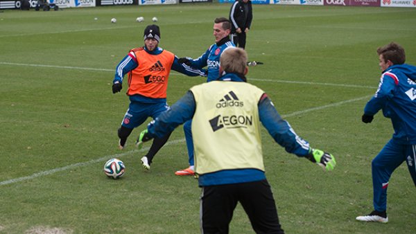 赛季套票预 赛季套票预